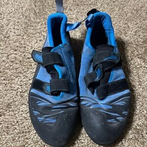 Mens Climbx Blue and Black Climbing Shoes